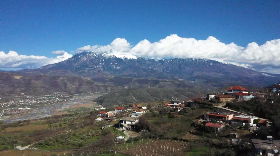 Villa Kuci, Drobonik 베라트 외부 사진