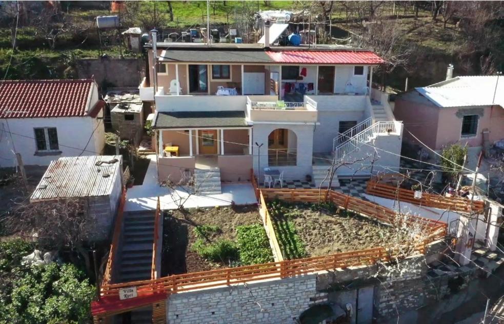 Villa Kuci, Drobonik 베라트 외부 사진